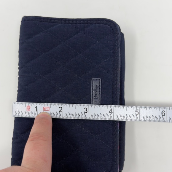 Vera Bradley Quilted RFID All-In-One Wallet Navy Blue Quilted Floral NO STRAP - Picture 12 of 16